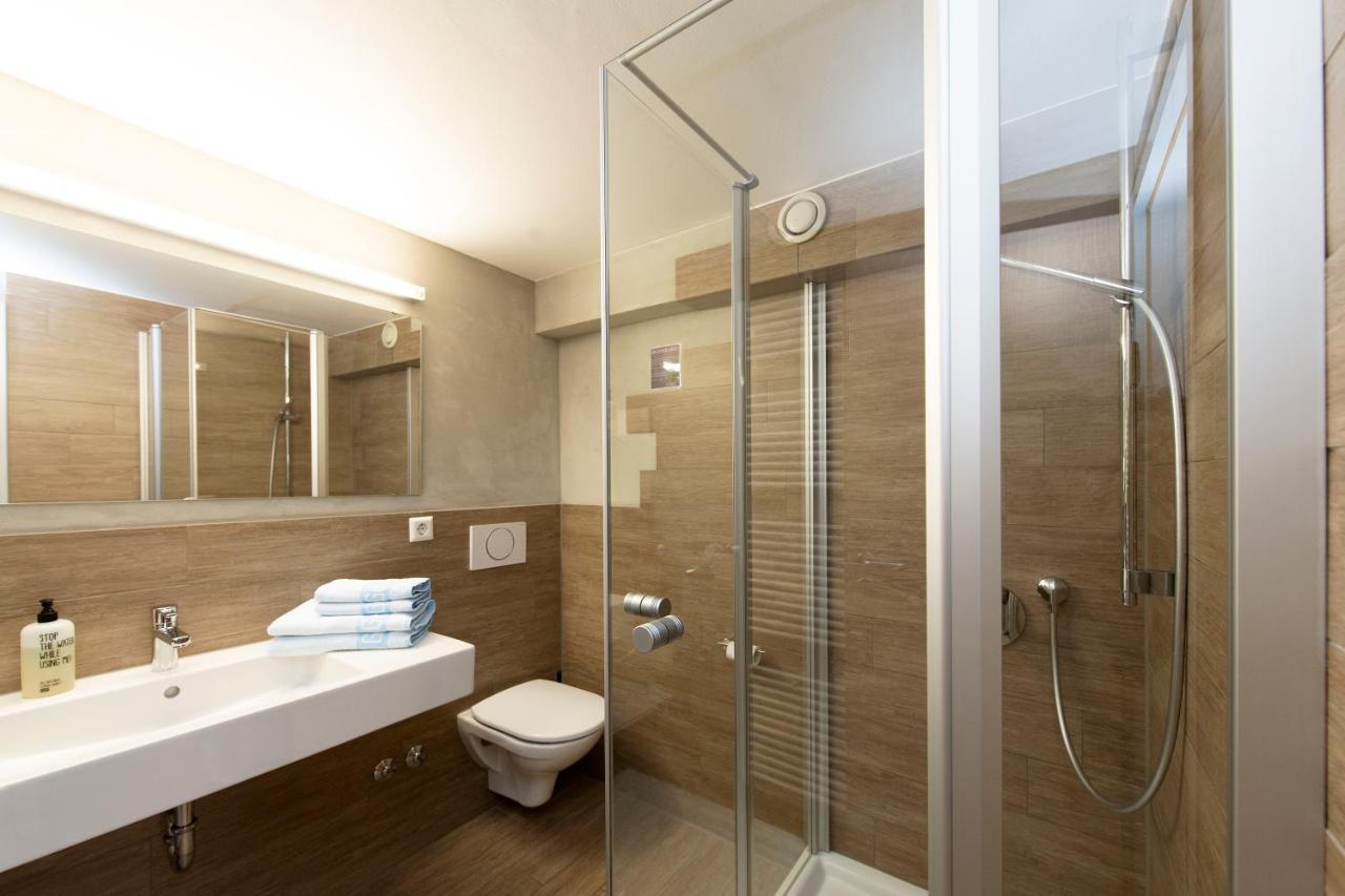 Hotel Baeren Marbach am Neckar Bagian luar foto